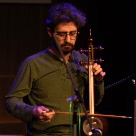 صادق شاهولایتی