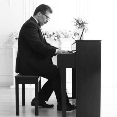 افشار حشمتیان