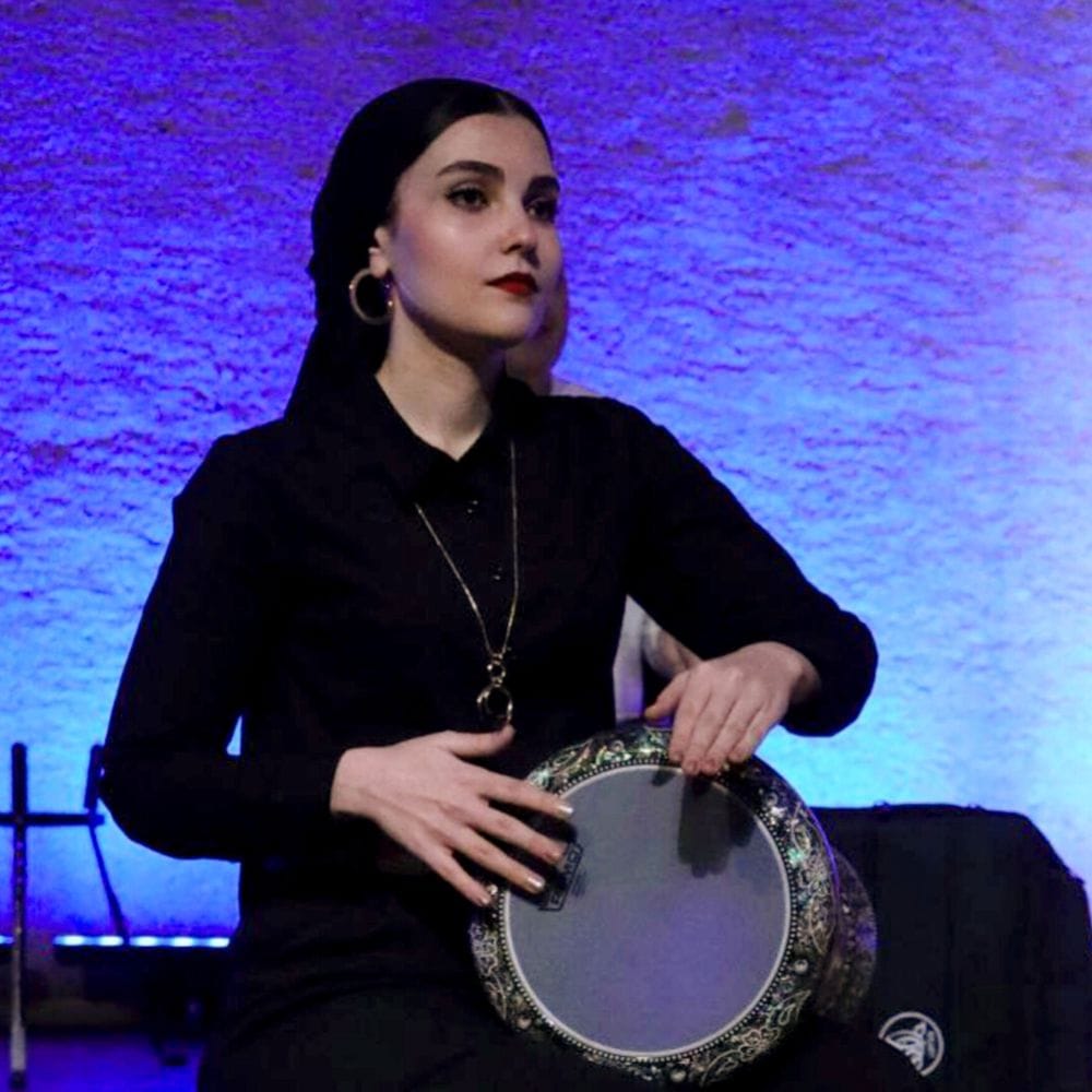 سارا علی میرزایی 