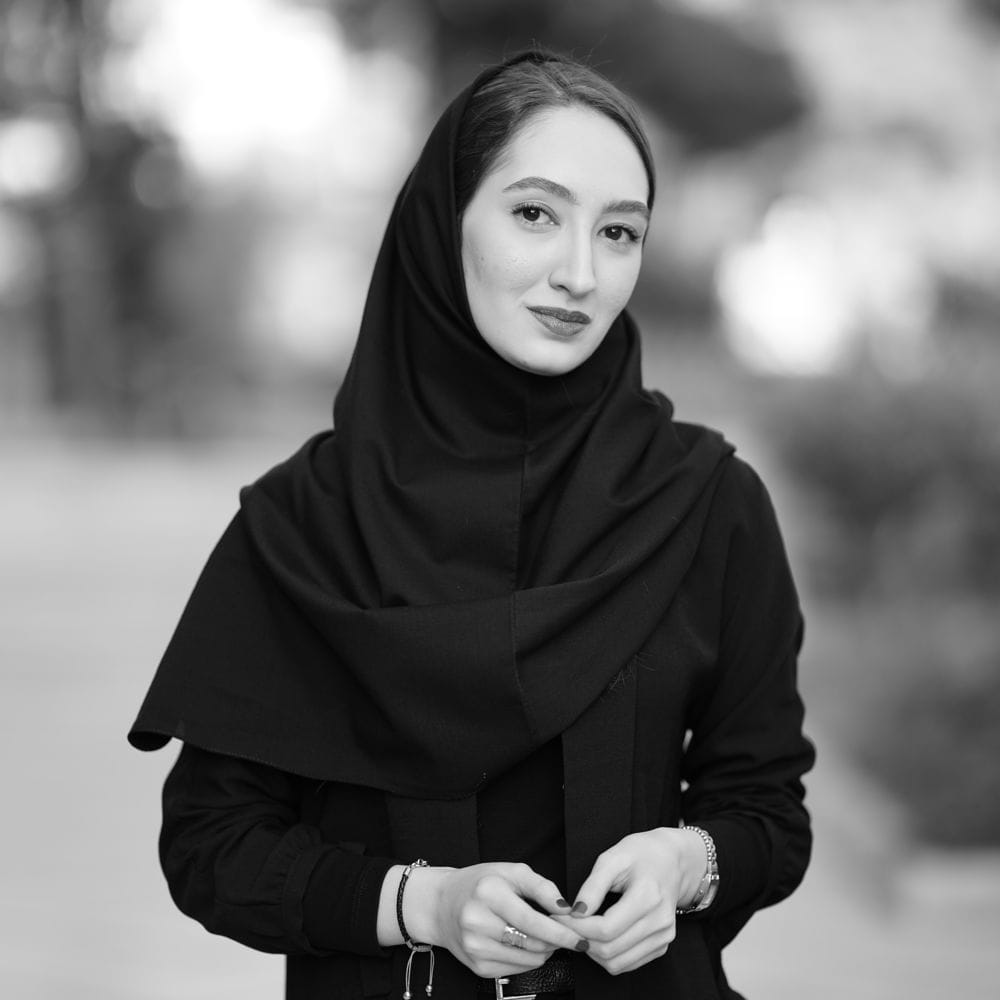 نگار اعرابی