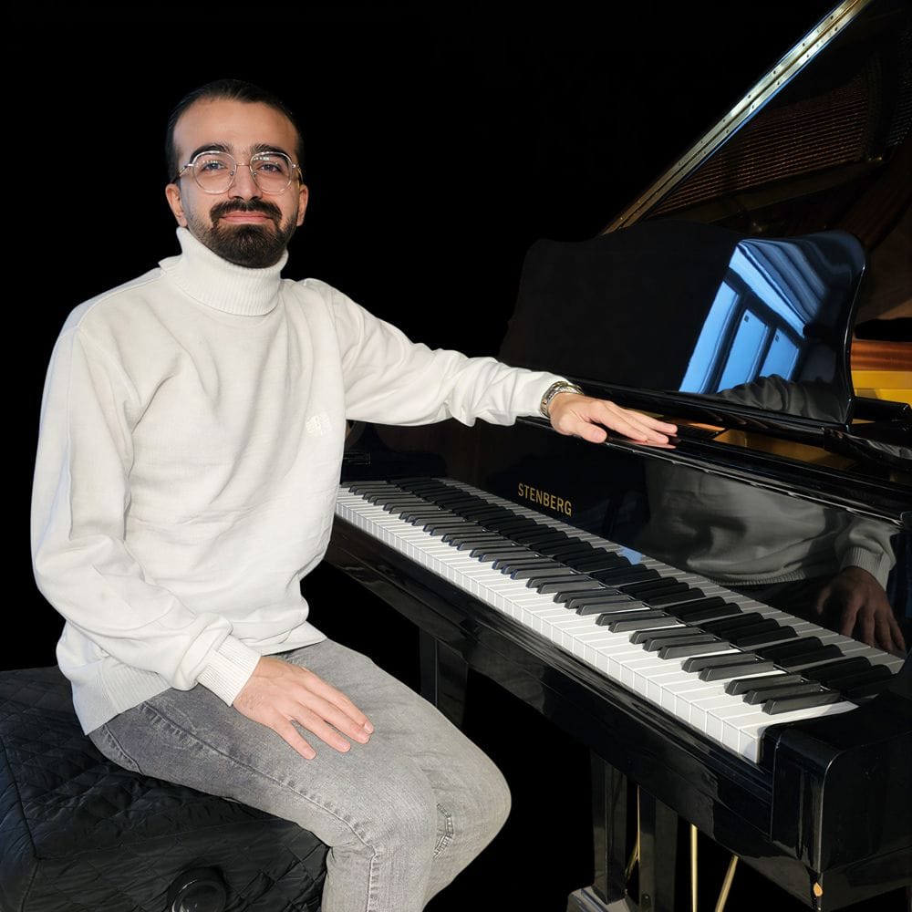محمدرضا اکبرمهر 