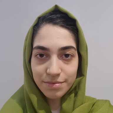 نادیا سلطانیها 