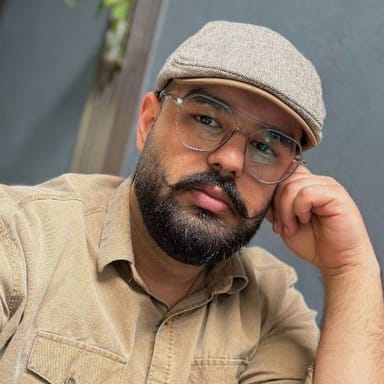 حسین یزدان مهر