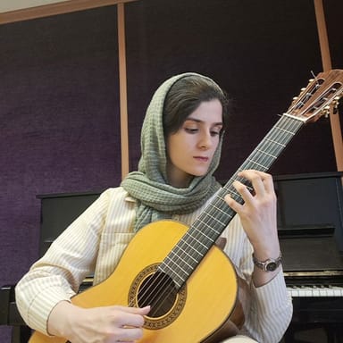 زهرا رمضانی