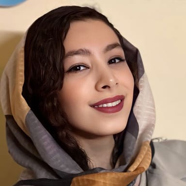 پارمیدا صدرمنصوری