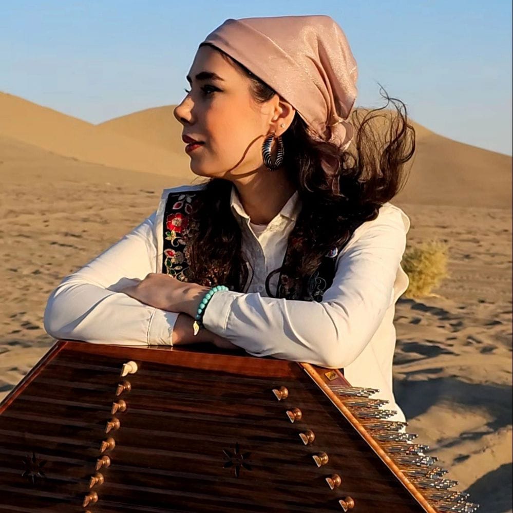 شیما صادقی 