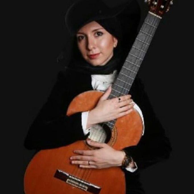 فرناز خیابانی