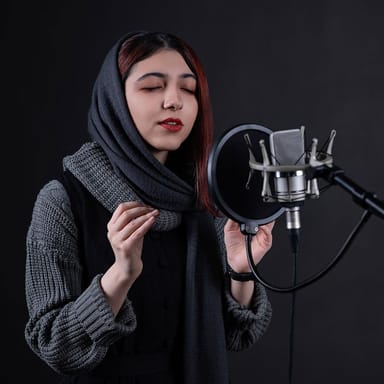 کیمیا حسینی 