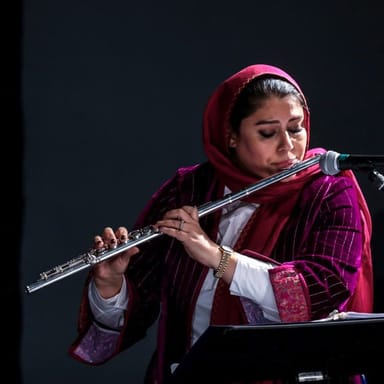 نیلوفر ابراهیمی